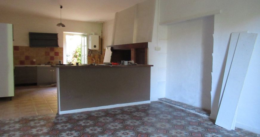 location Appartement en rez de jardin Saint Genies De Fontedit