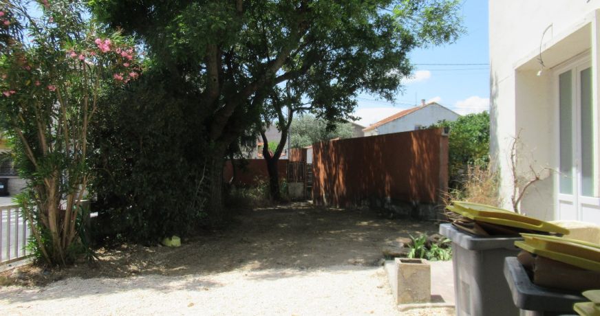 location Appartement Magalas
