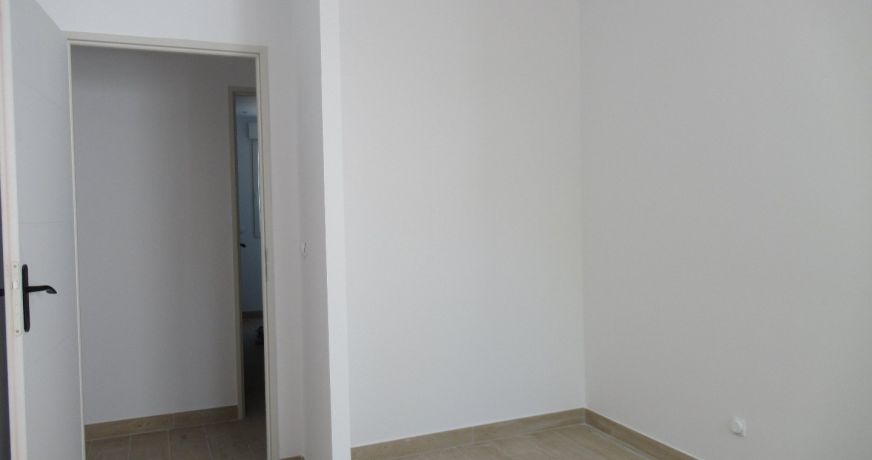 location Appartement Magalas