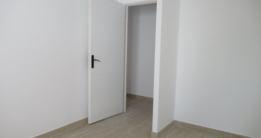 location Appartement Magalas