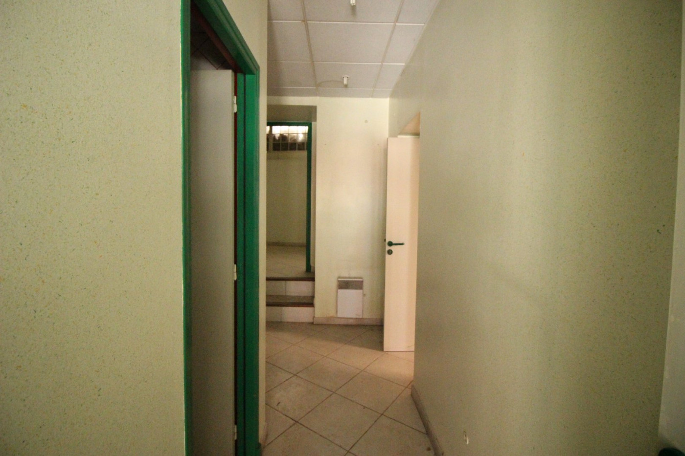 vente Local commercial Servian - Photo 6