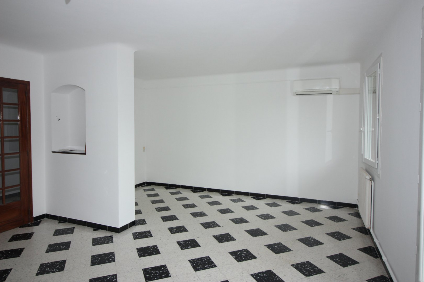 Sale Apartment Beziers 93m 178 4 Room 133 000