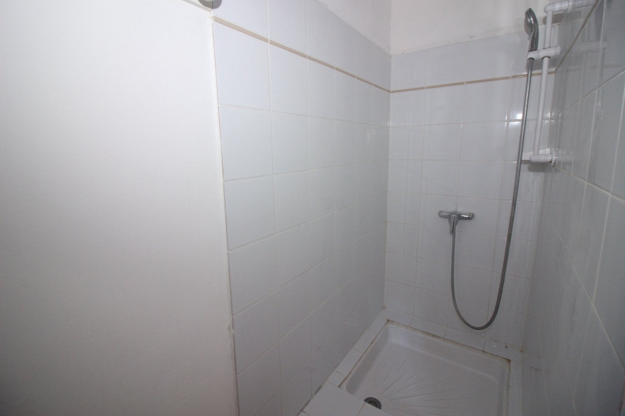location Appartement Servian - Photo 8