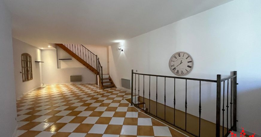 location Appartement Servian