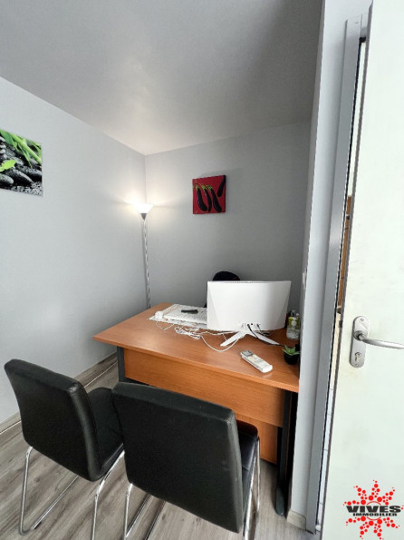 location Local commercial Servian - Photo 4