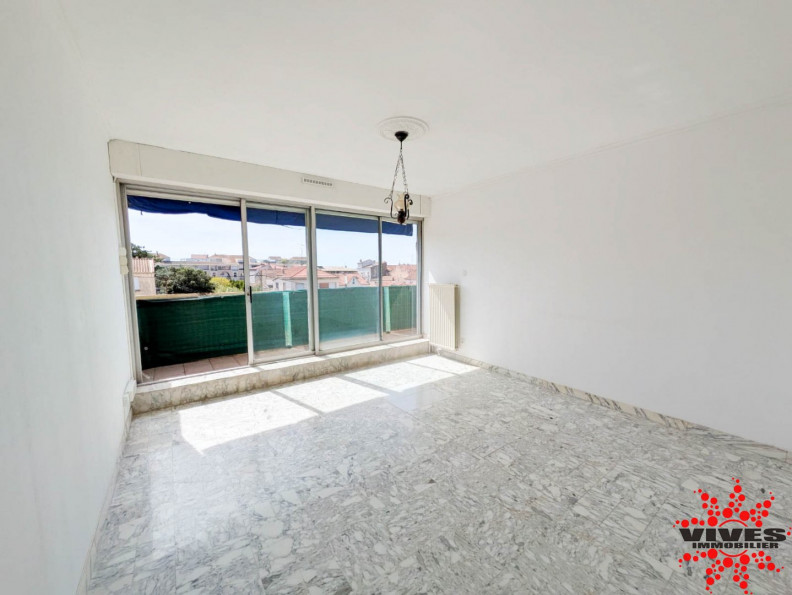 location Appartement ancien Beziers - Photo 3