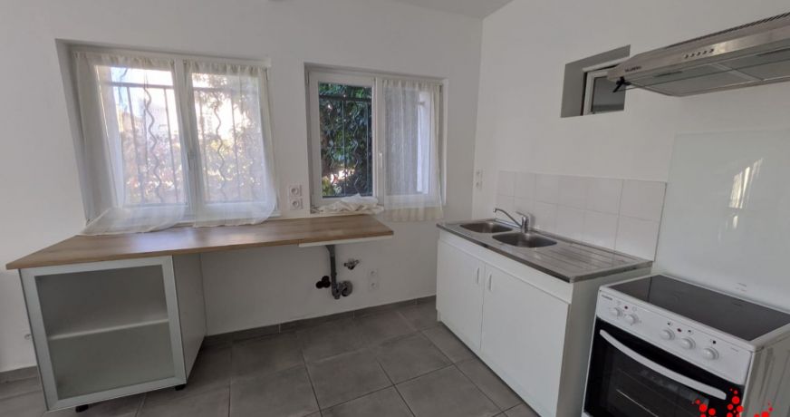 location Appartement Laurens