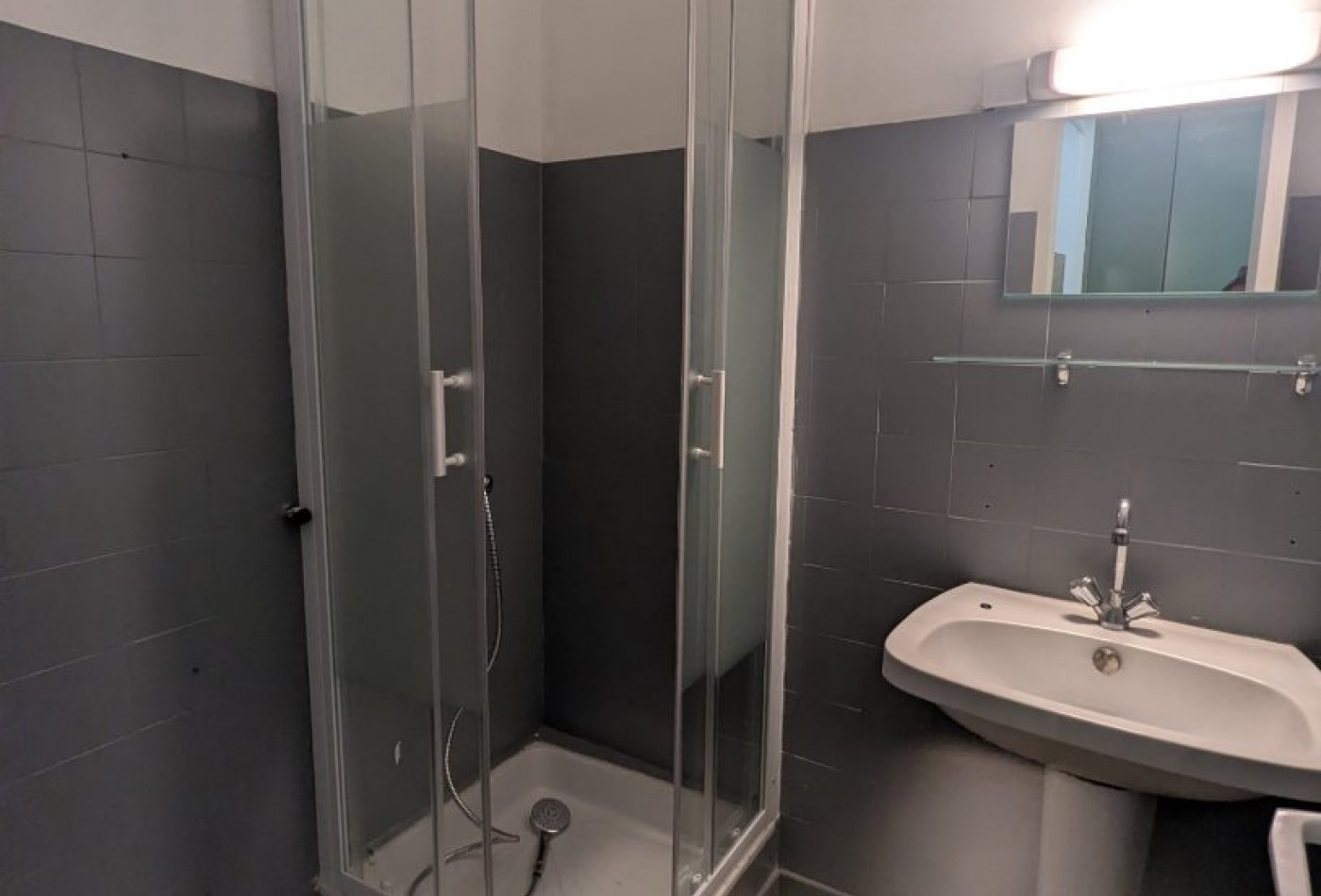 location Appartement Thezan Les Beziers - Photo 6