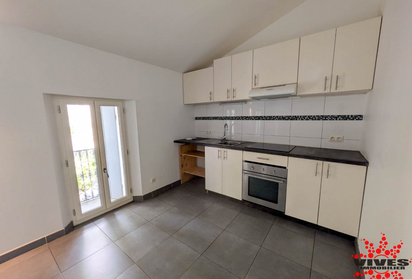 location Appartement Servian - Photo 2