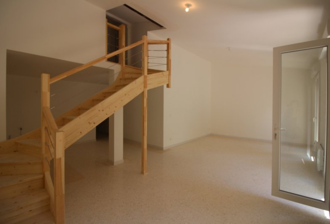 location Maison de ville Saint Thibery - Photo 4