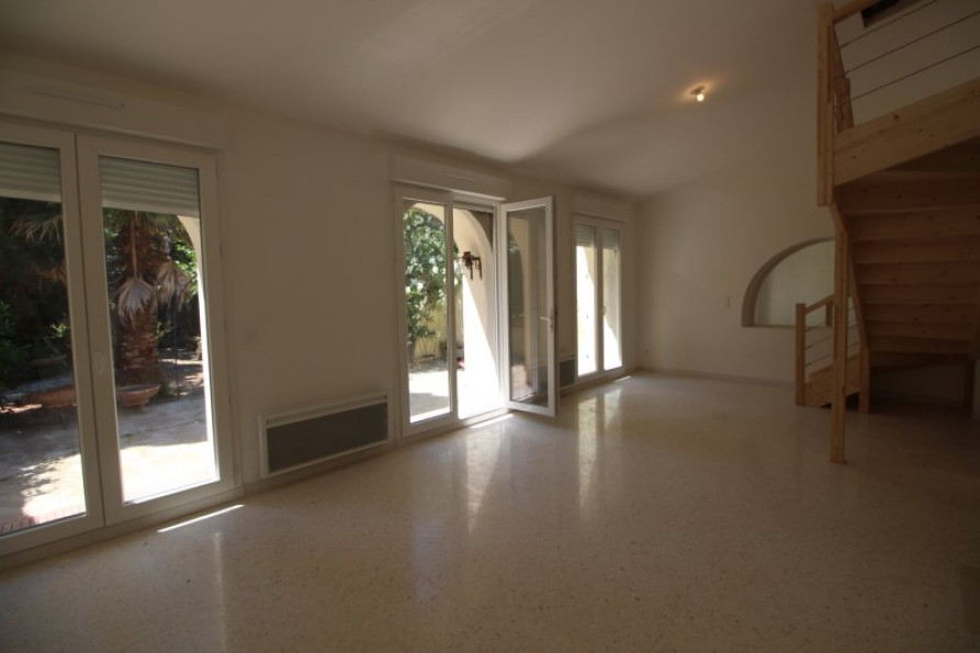 location Maison de ville Saint Thibery - Photo 3