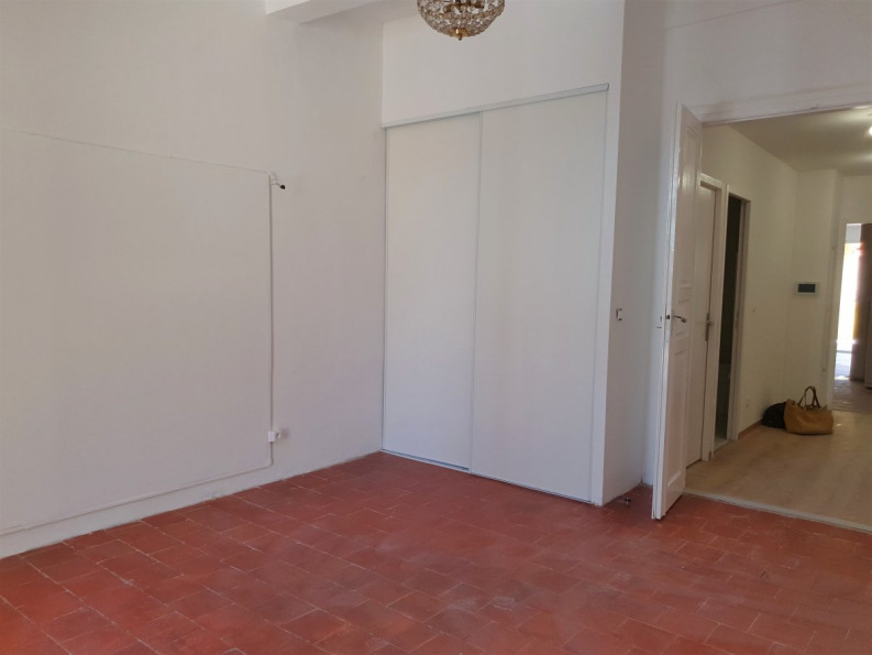 location Appartement Saint Thibery - Photo 7