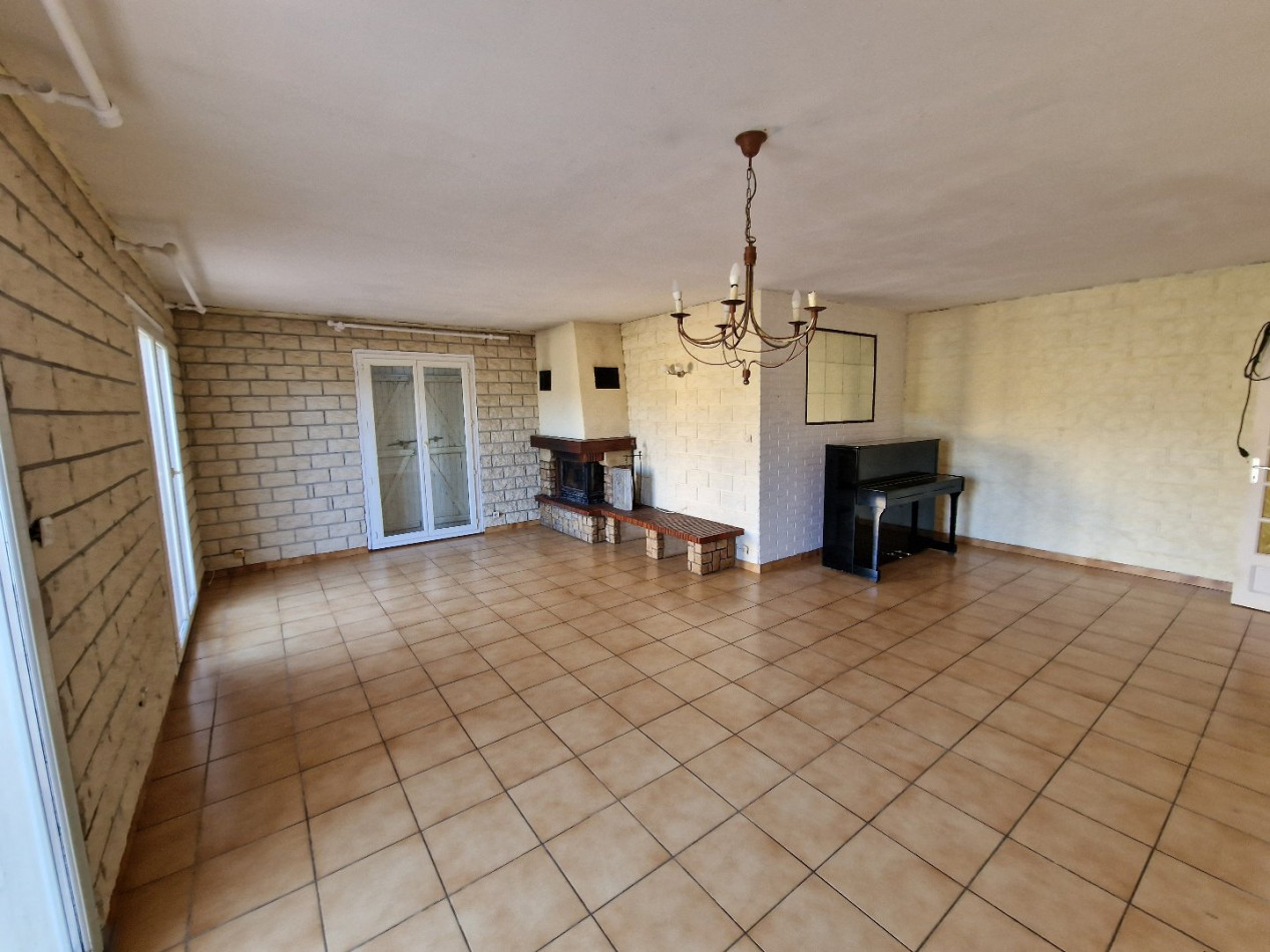 à vendre Villa Bessan - Photo 1