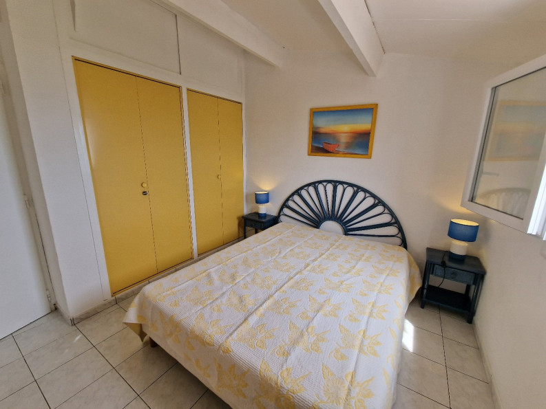 en location saisonnière Appartement terrasse Le Cap D'agde - Photo 4