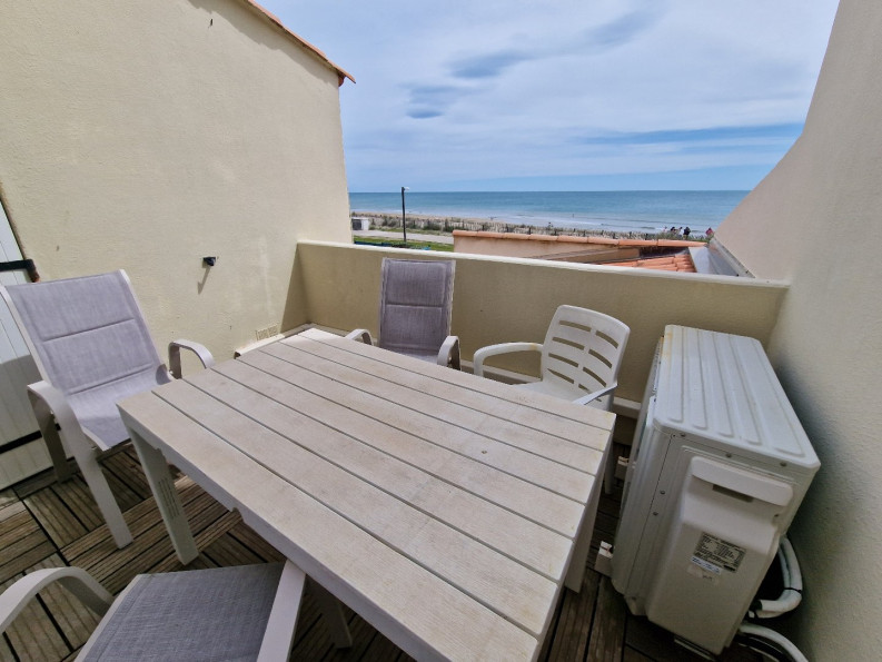 en location saisonnière Appartement terrasse Le Cap D'agde - Photo 1