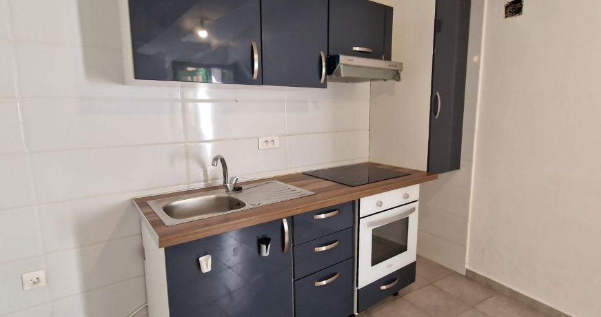 vente Maison de village Bessan