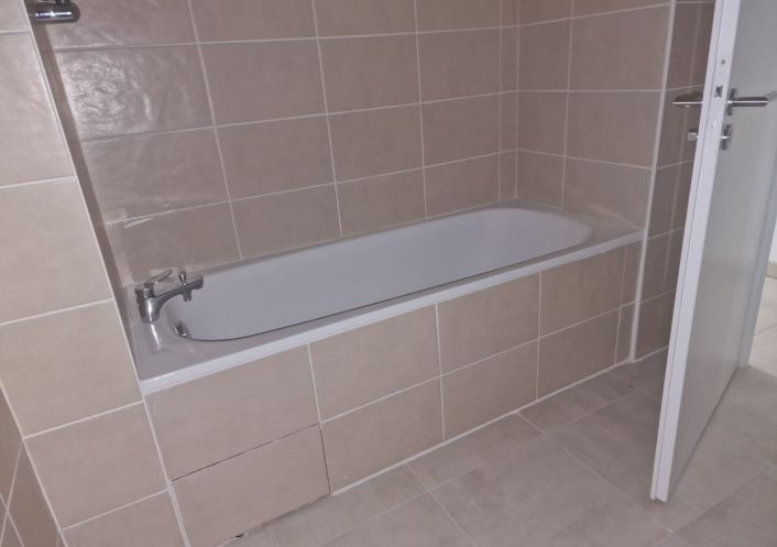 à louer Appartement Saint Thibery