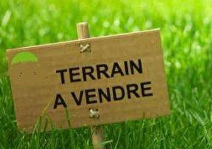 à vendre Terrain Bessan