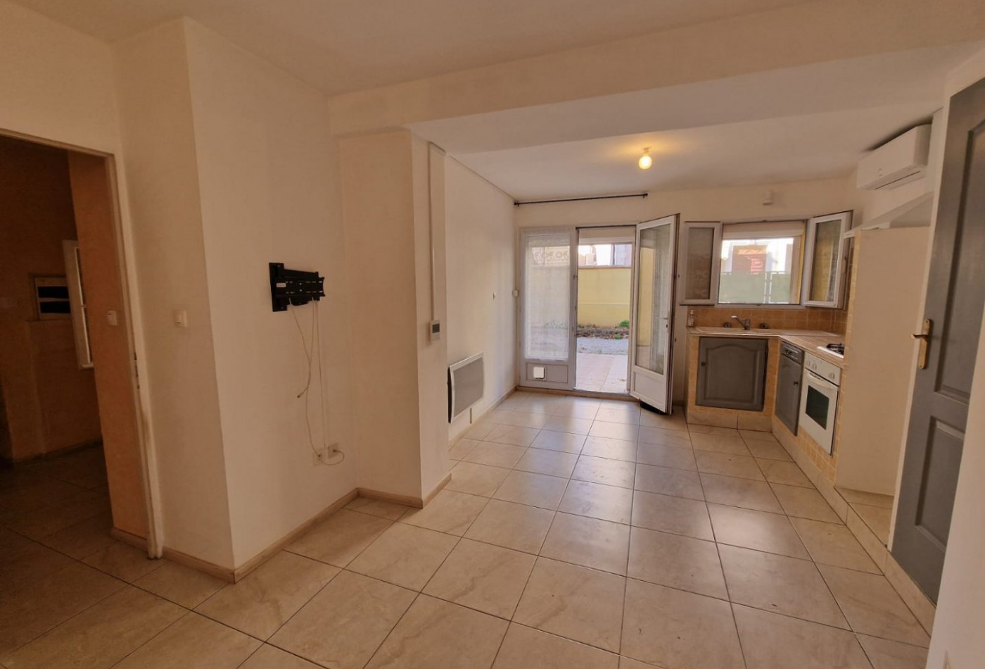vente Maison de ville Bessan - Photo 2