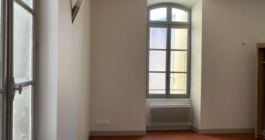 location Appartement Bessan