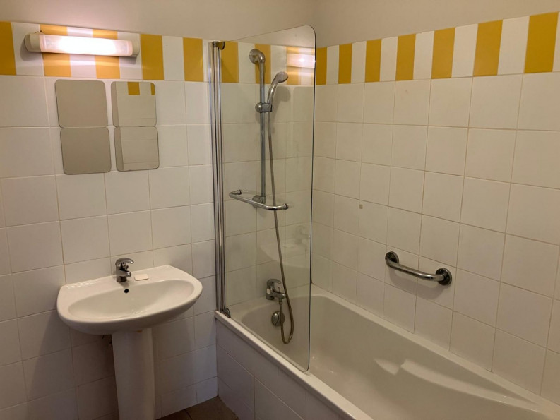 location Appartement Bessan - Photo 6