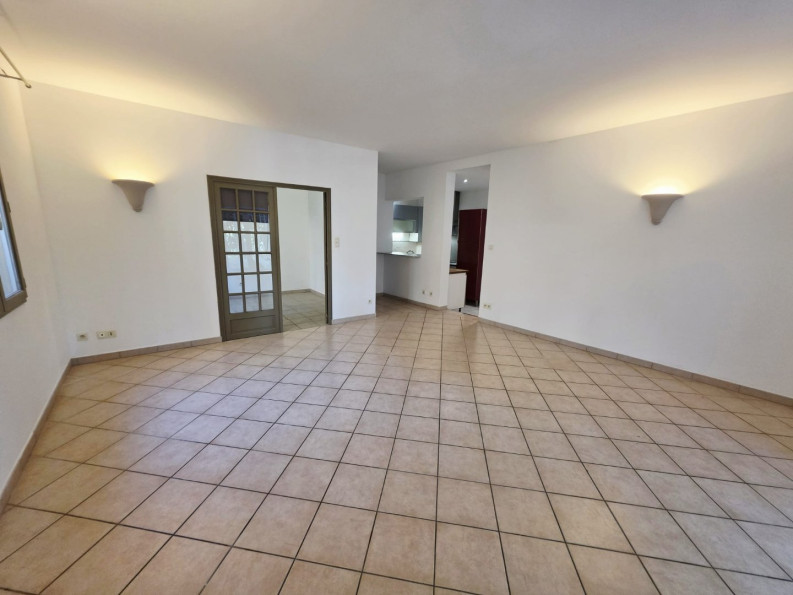 location Maison Bessan - Photo 5