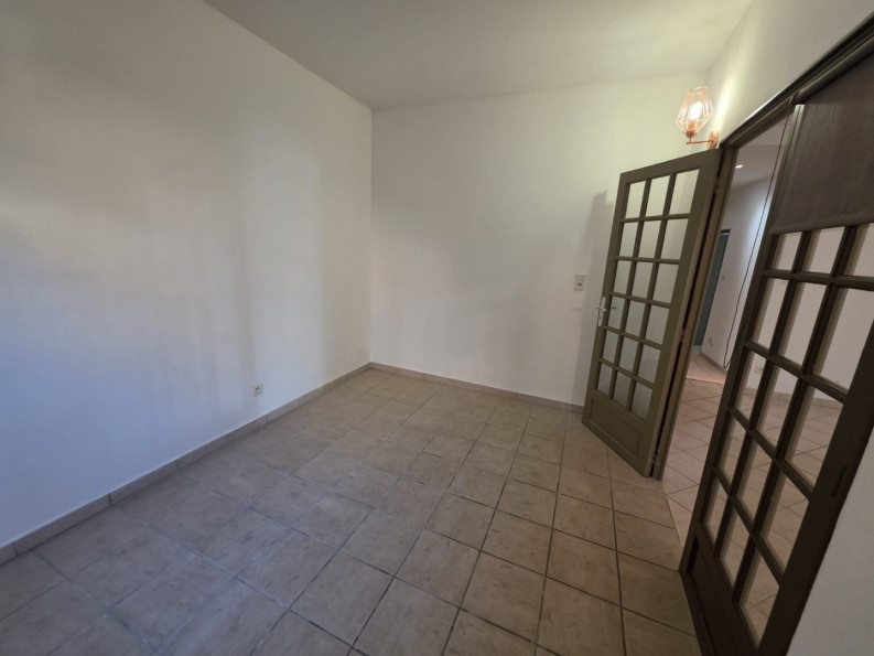 location Maison Bessan - Photo 10