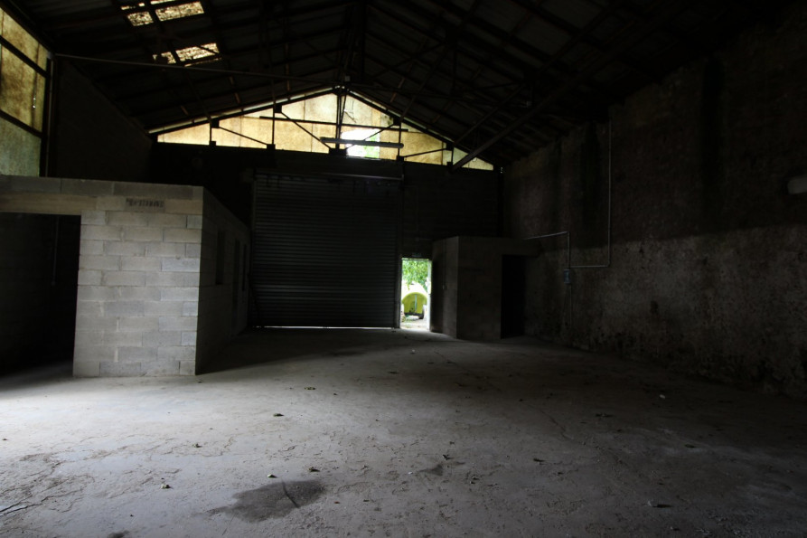 location Entrepot Saint Thibery - Photo 1