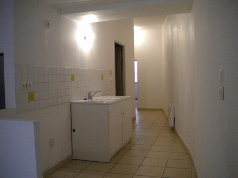 location Appartement ancien Saint Pargoire - Photo 3