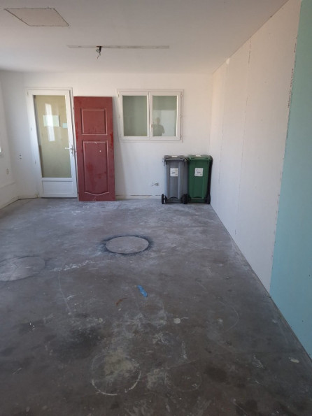 location Bureau Paulhan - Photo 7