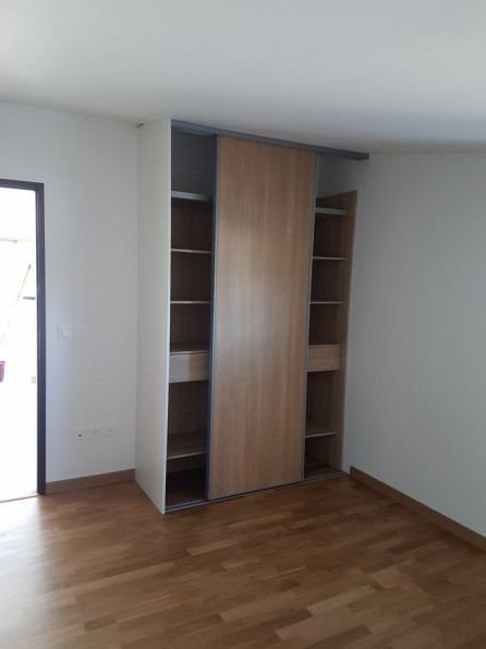 location Appartement Cournonsec - Photo 2