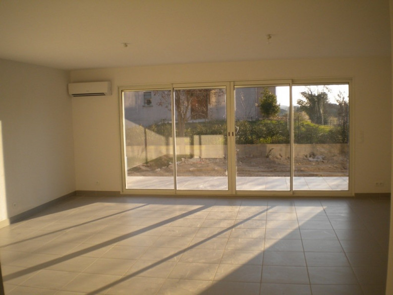 location Appartement Saint Pargoire - Photo 2