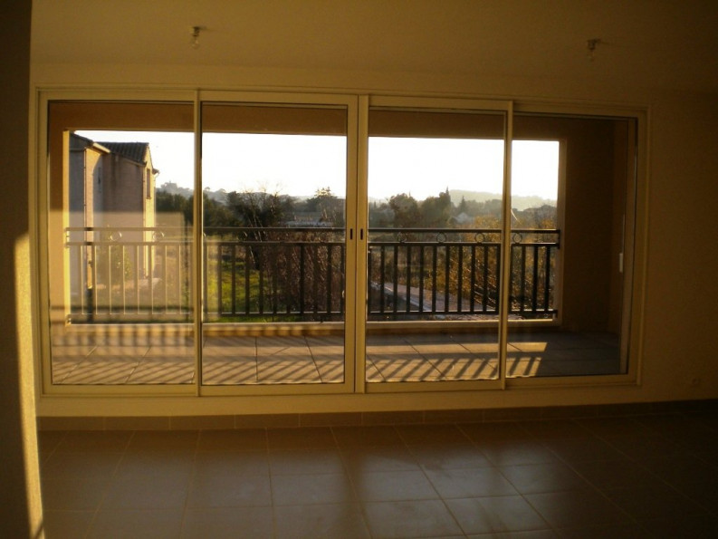location Appartement Saint Pargoire - Photo 1