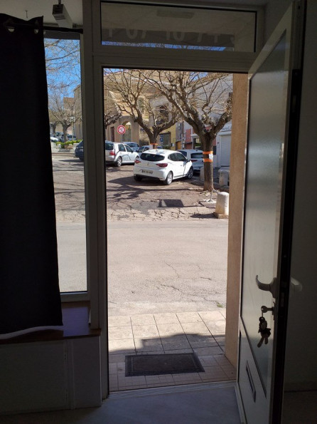 location Ateliers et bureaux Villeveyrac - Photo 3