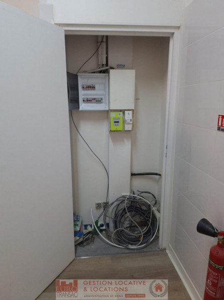 vente Local commercial Paulhan - Photo 3