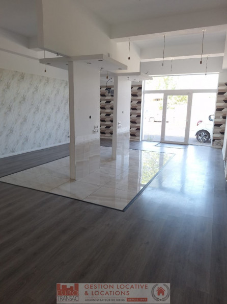 vente Local commercial Paulhan - Photo 9