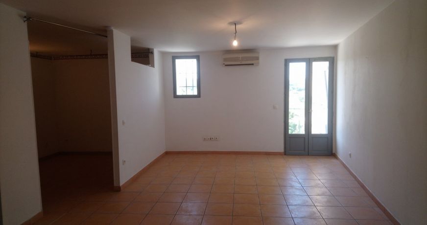 location Appartement Montbazin