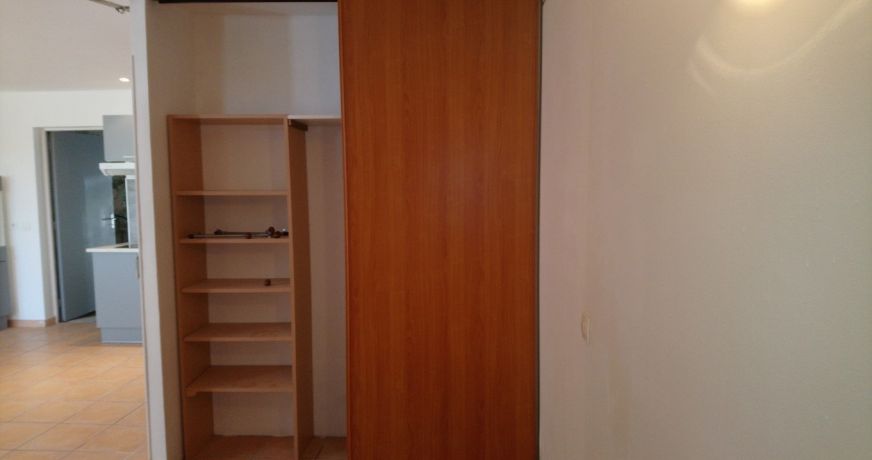 location Appartement Montbazin