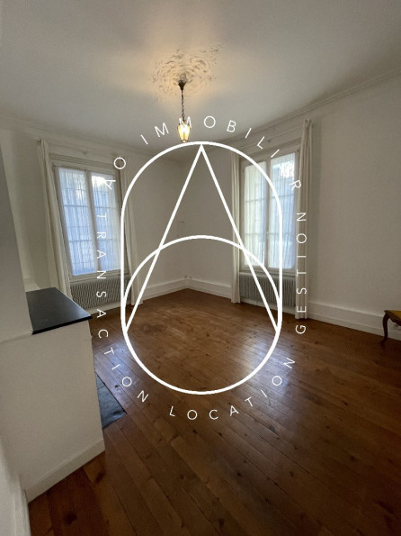 location Appartement ancien Montpellier - Photo 1