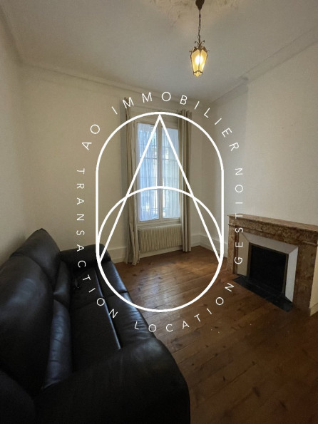 location Appartement ancien Montpellier - Photo 2