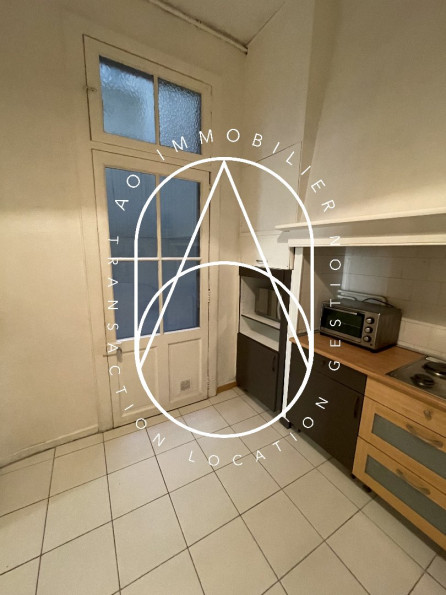 location Appartement ancien Montpellier - Photo 5