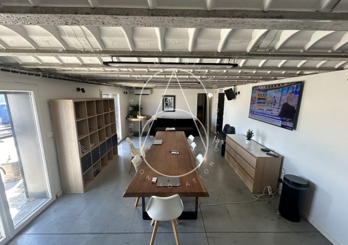 à vendre Entrepots et bureaux Vendargues