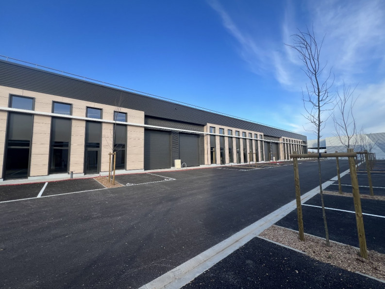 location Locaux d'activité Gallargues Le Montueux - Photo 6