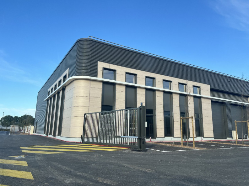 location Locaux d'activité Gallargues Le Montueux - Photo 7