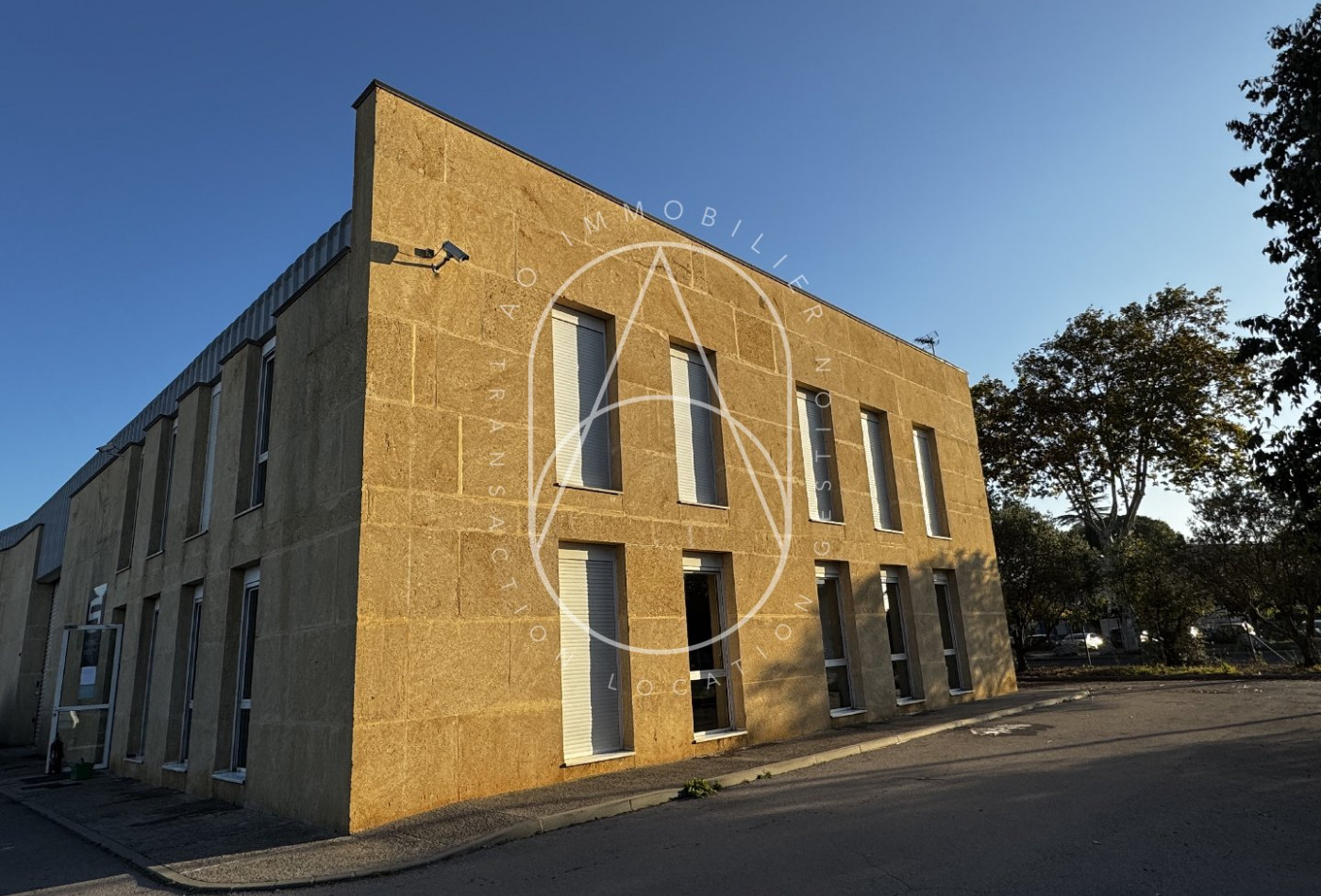 vente Ateliers et bureaux Montpellier - Photo 1