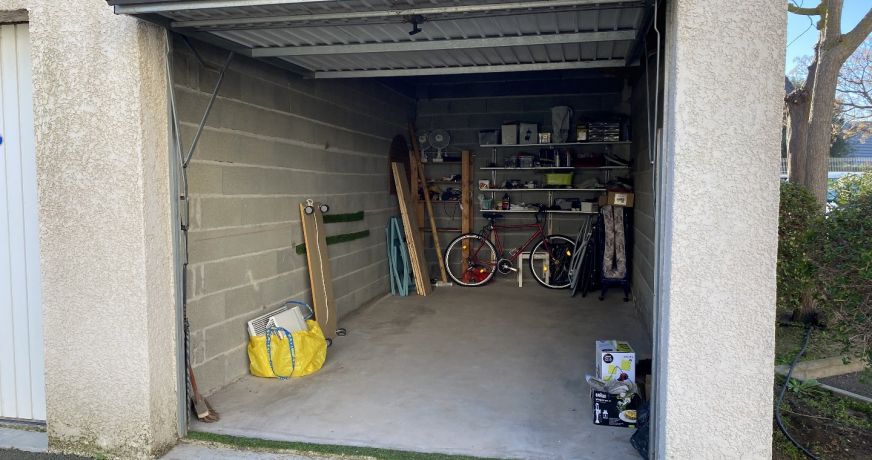 vente Garage Agde