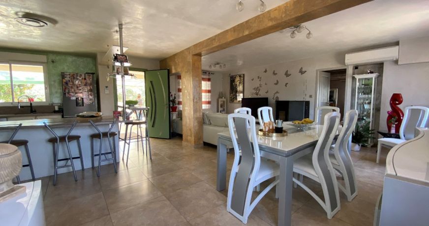 vente Villa Vias
