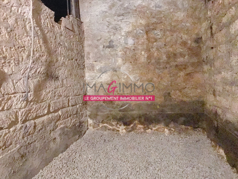 vente Cave Montpellier