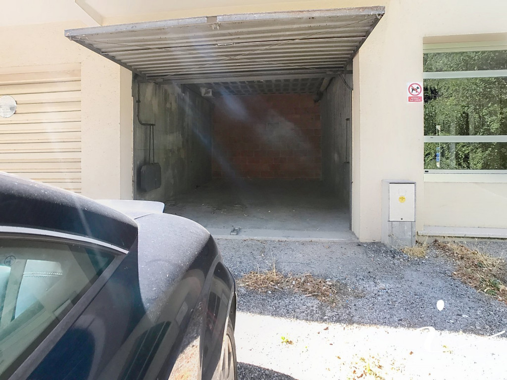 vente Garage Montpellier - Photo 2