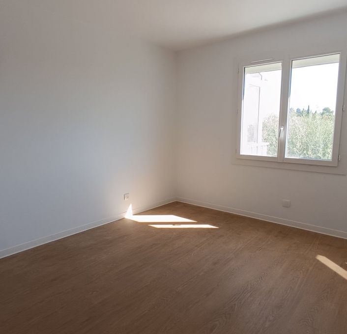 location Appartement Gigean